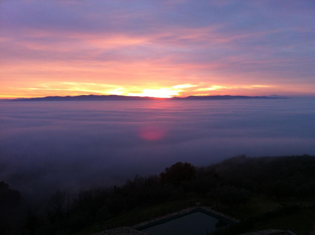 Agriturismo Villa Gabbiano Capodacqua  Eksteriør bilde