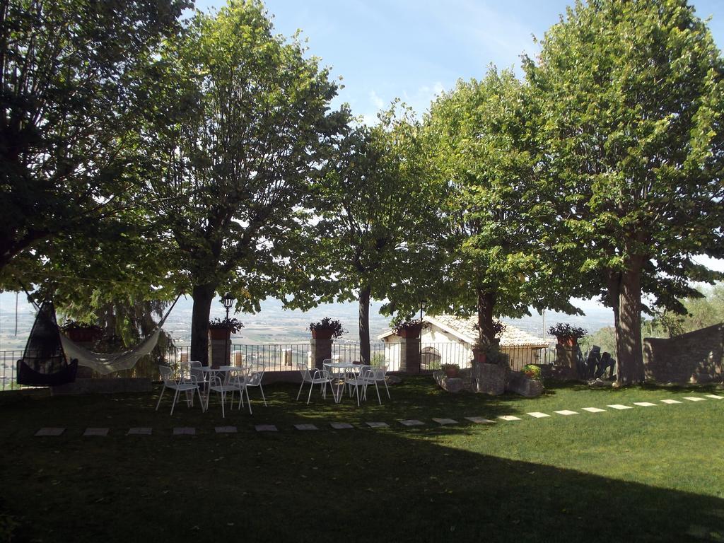 Agriturismo Villa Gabbiano Capodacqua  Eksteriør bilde